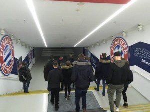 Tag 4 Allianz Arena Auf Dem Weg Zum Spiel
